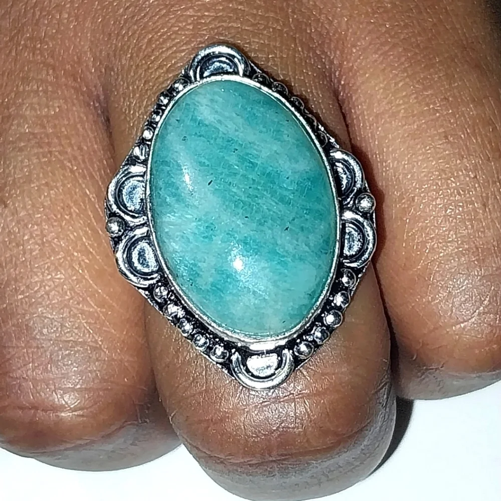 Vintage Elegant 925 Silver and Turquoise Ring Sz 7